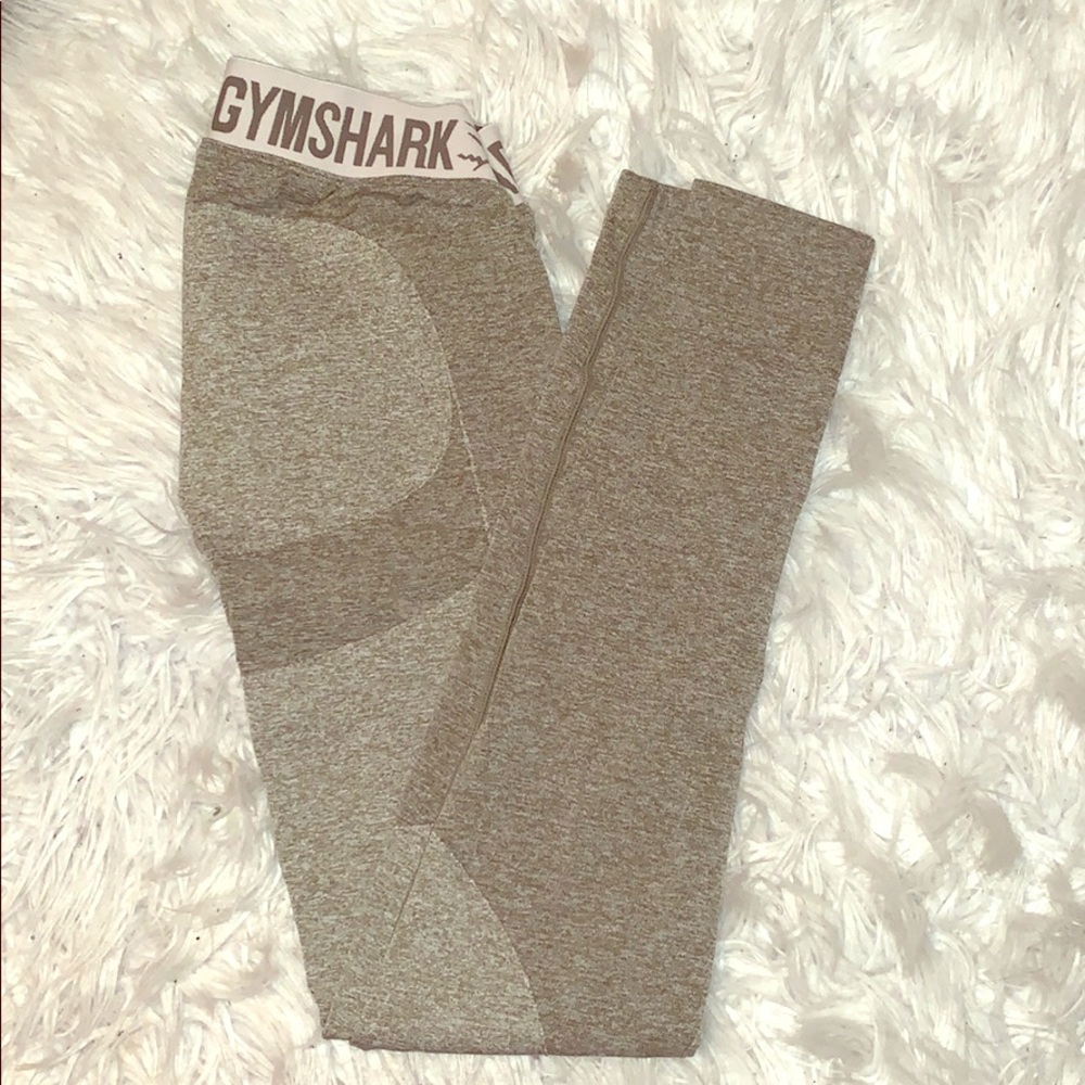 Gymshark flex leggings in khaki